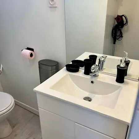 Le Petit Galet アパート ル・アーヴル